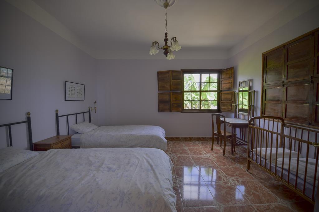 Apartamentos Finca La Cruz Tazacorte Rum bild