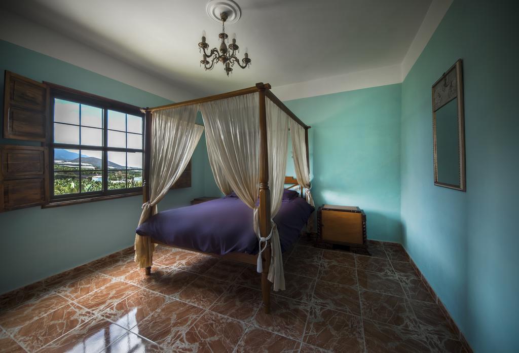 Apartamentos Finca La Cruz Tazacorte Rum bild