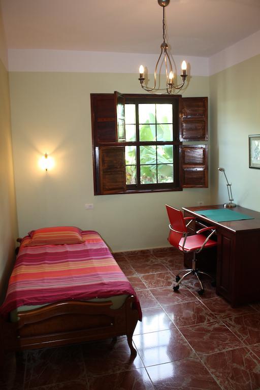 Apartamentos Finca La Cruz Tazacorte Exteriör bild